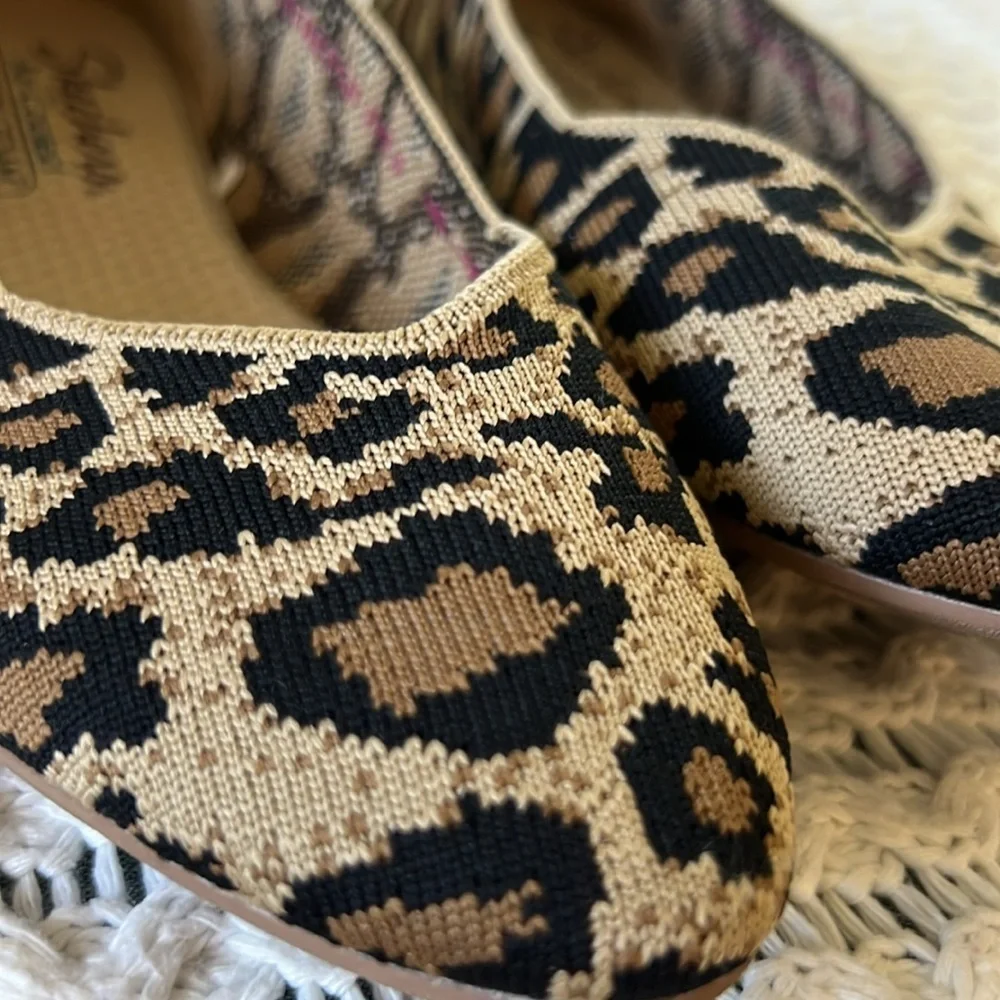 SKECHERS Leopard Cheetah Memory Foam Comfort Fit Ballet Flats | 7